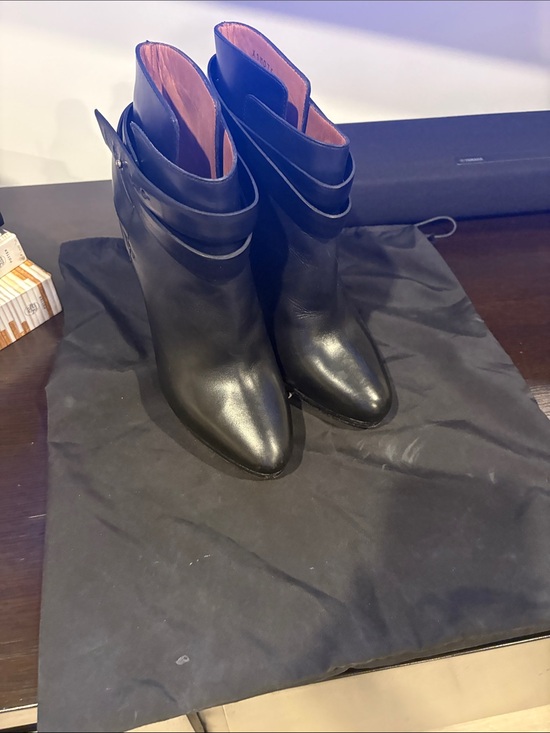 Giorgio Armani Shoes - Authentic Giorgio Armani Black Leather Pointed Ankle Boots